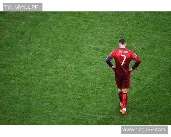 最帅足球明星背影瞬间展现他们的魅力与风采