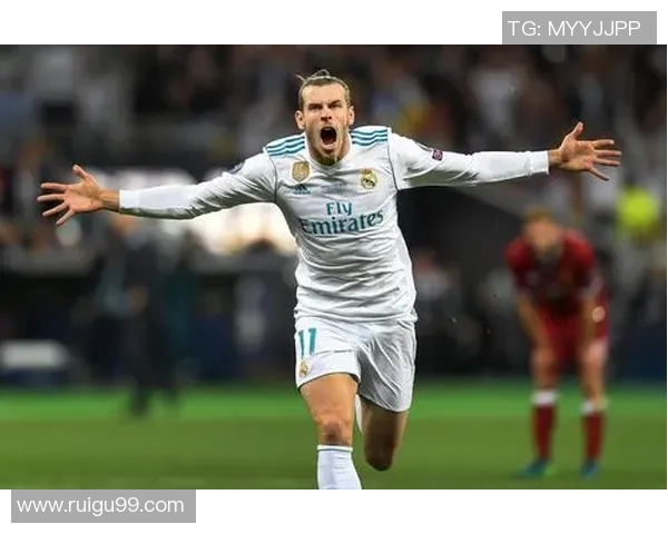 足球明星贝尔身材完美展现运动魅力引发众人瞩目